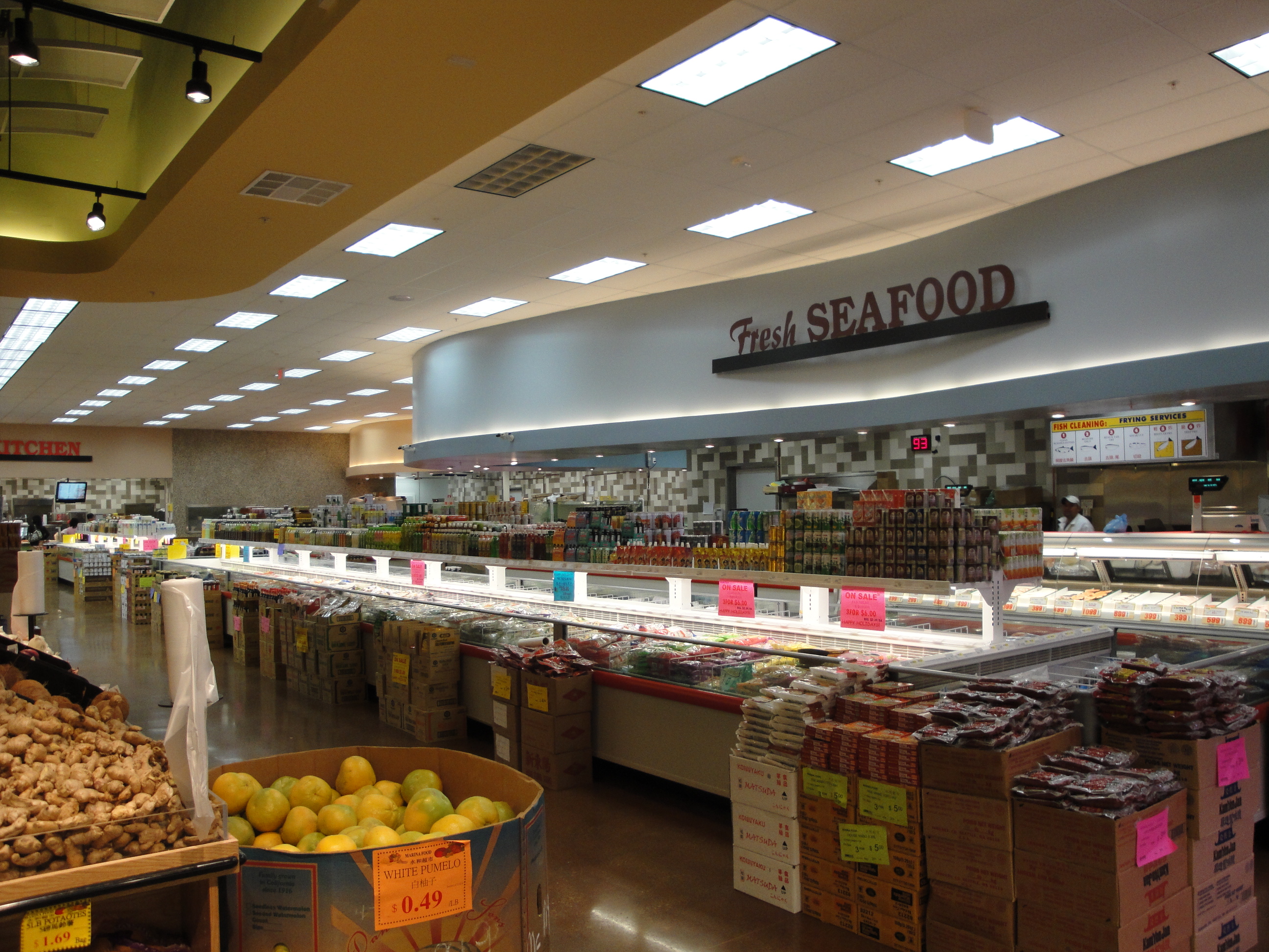 Marina food market