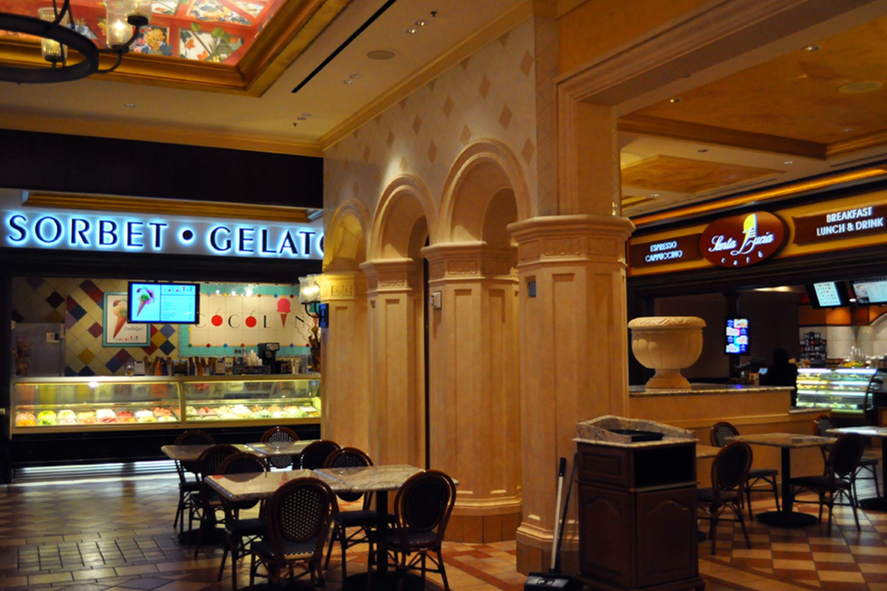 Venetian food court